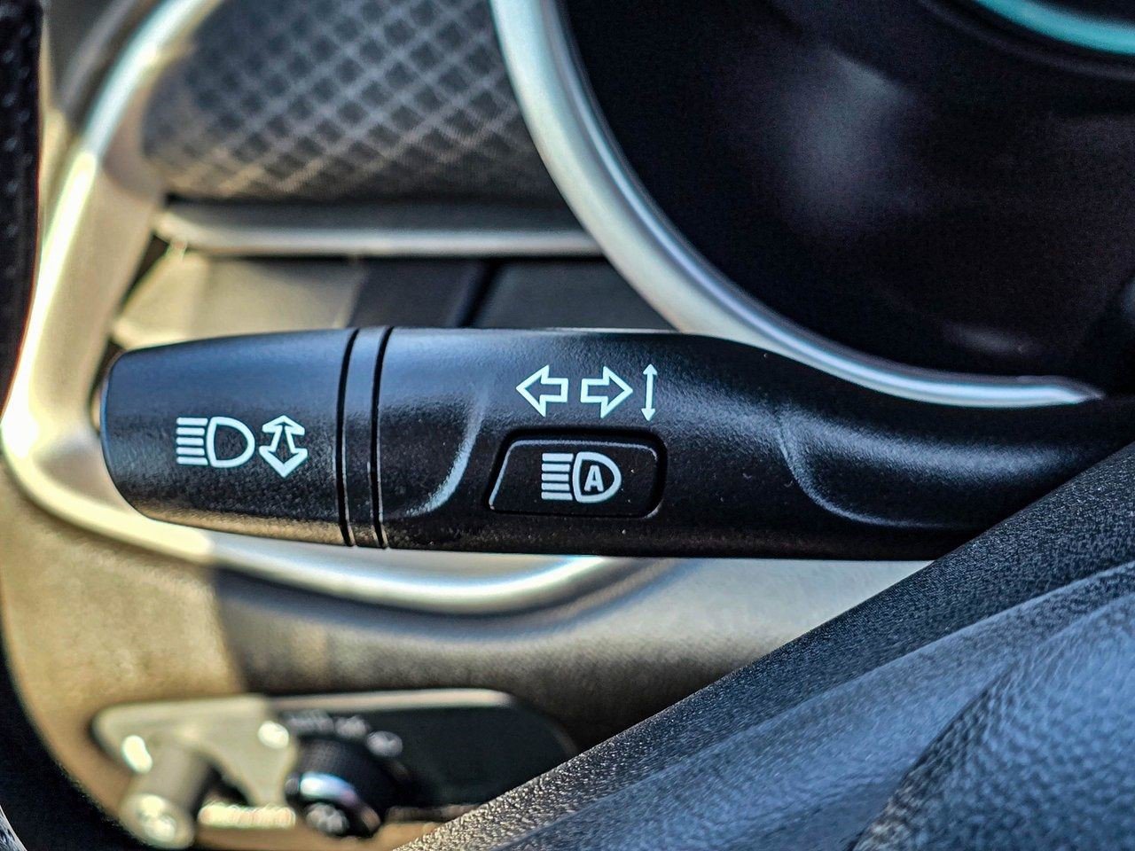 Certified 2025 Chevrolet Malibu LT FWD image 25