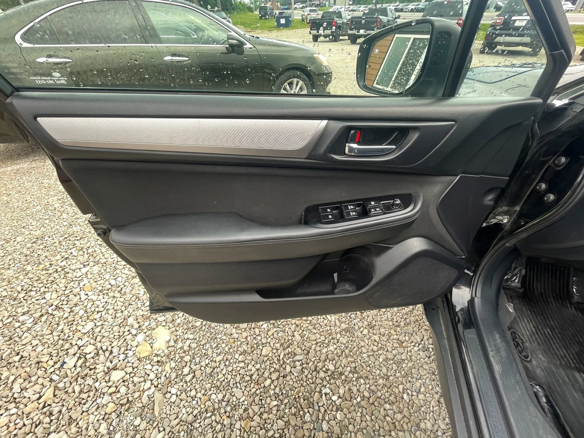 Used 2019 Subaru Outback 2.5i Premium AWD/4WD image 22