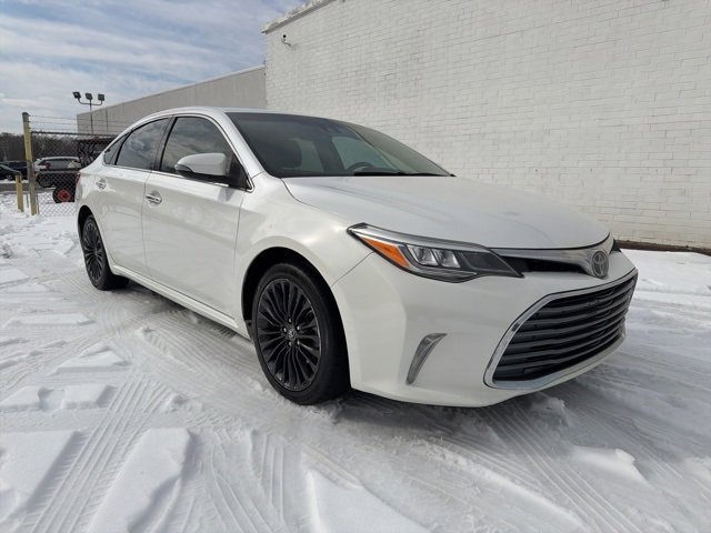 Used 2017 Toyota Avalon Touring w/ Carpet Mat Package image 8