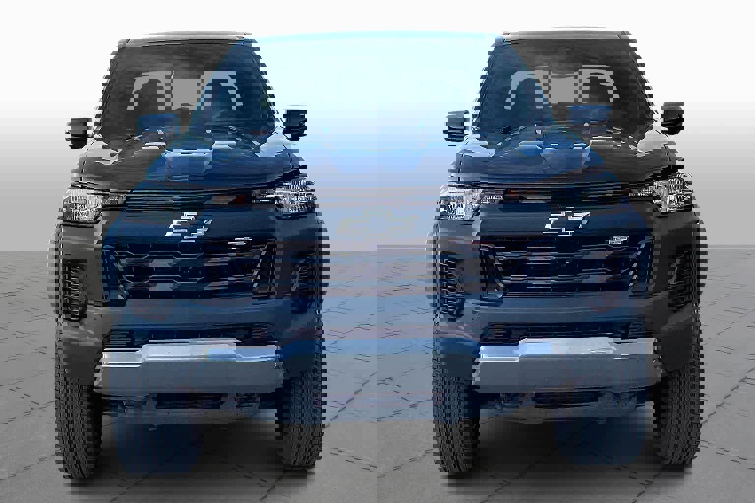 Used 2023 Chevrolet Colorado Trail Boss w/ Technology Package image 5