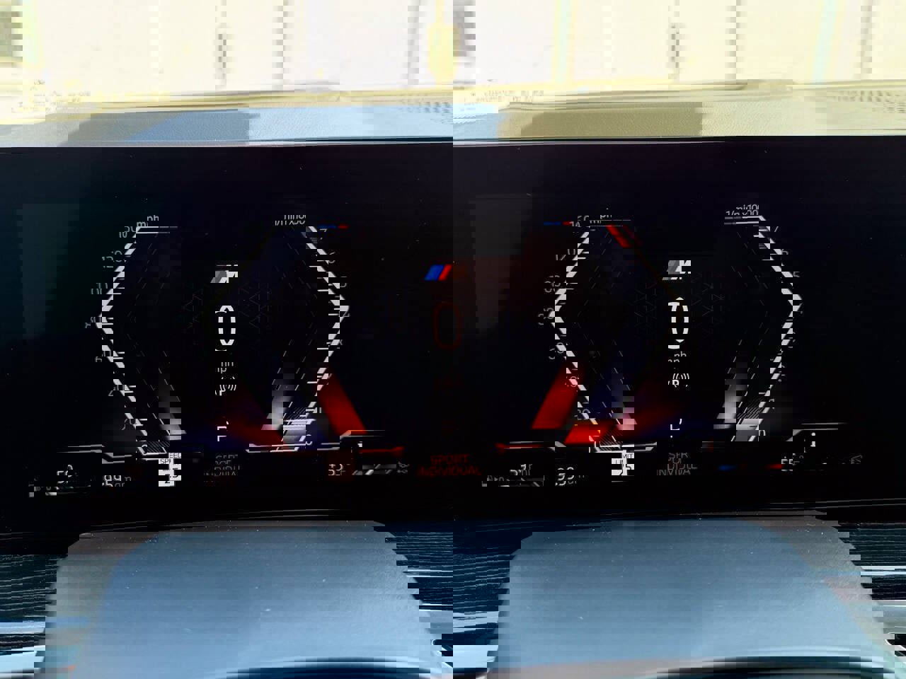 Used 2025 BMW X5 xDrive40i w/ M Sport Package image 96