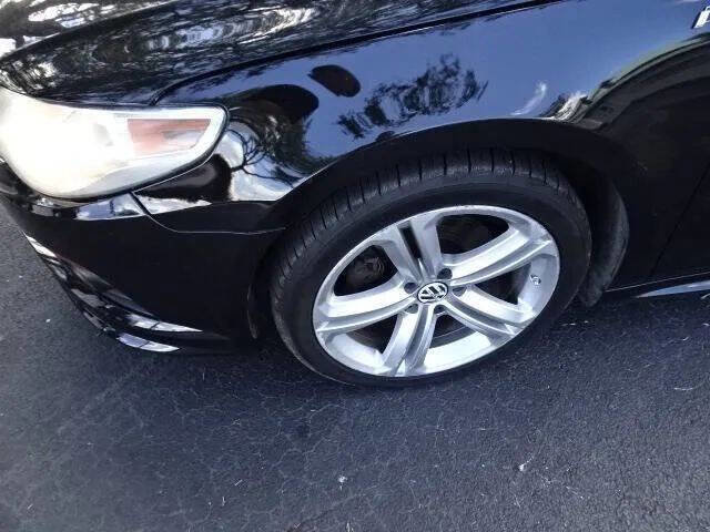 Used 2012 Volkswagen CC R-Line image 14