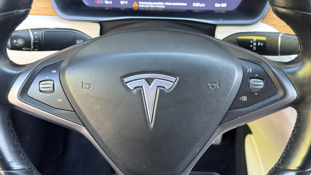 Used 2021 Tesla Model S Long Range Plus AWD/4WD image 17