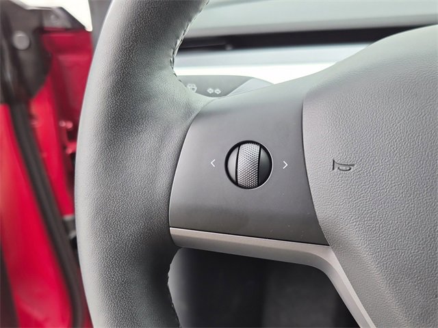 Used 2021 Tesla Model 3 Standard Range Plus image 24