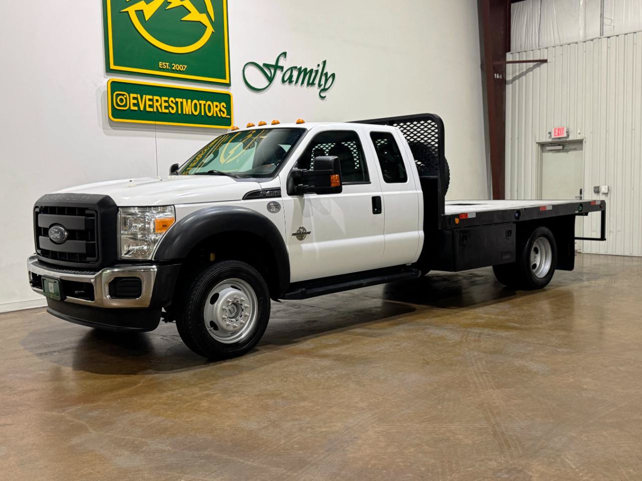 Used 2016 Ford F450 XL w/ Power Equipment Group AWD/4WD image 3