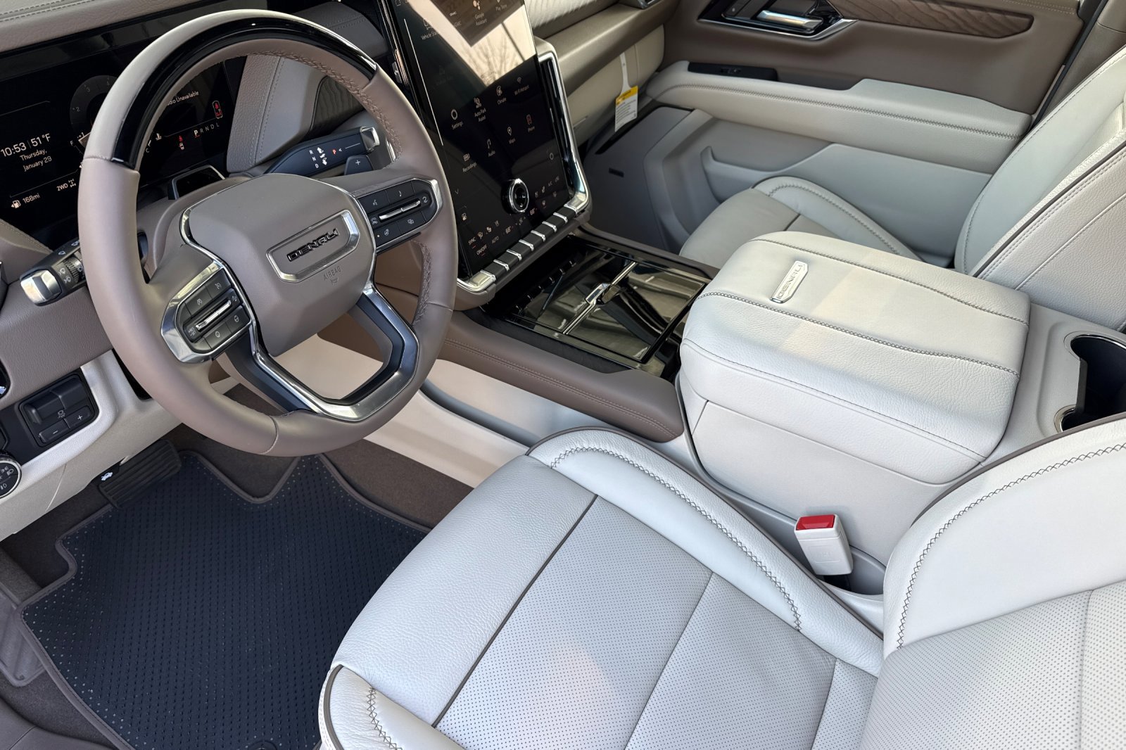 New 2026 GMC Yukon XL Denali w/ Denali Reserve Package image 11