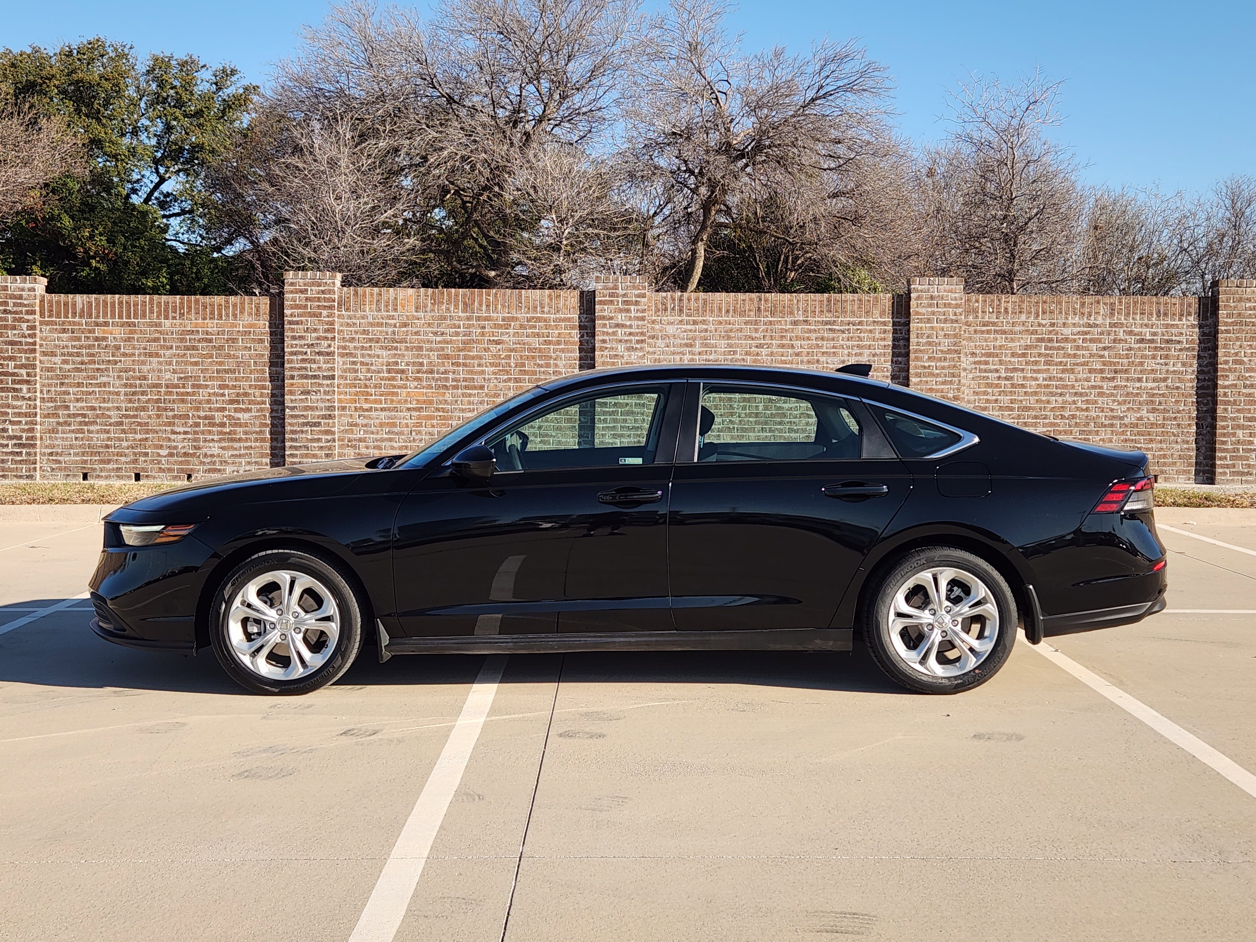 Certified 2024 Honda Accord LX image 5