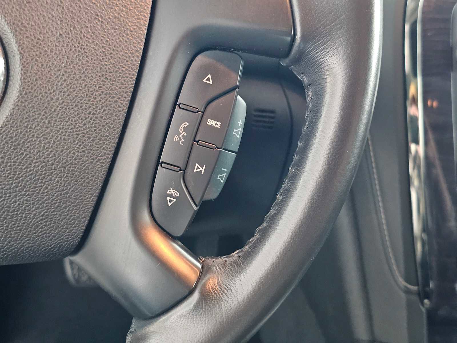 Used 2017 Buick Enclave Premium image 30