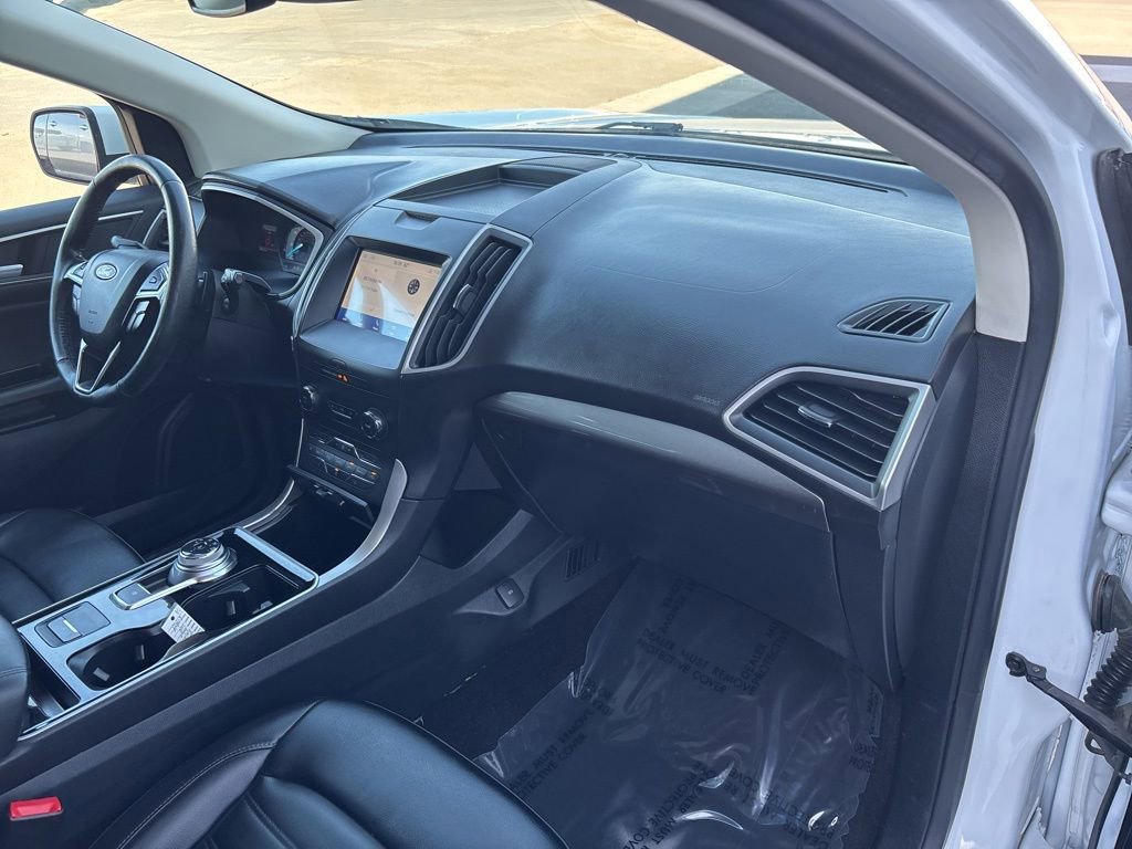 Used 2020 Ford Edge SEL image 34