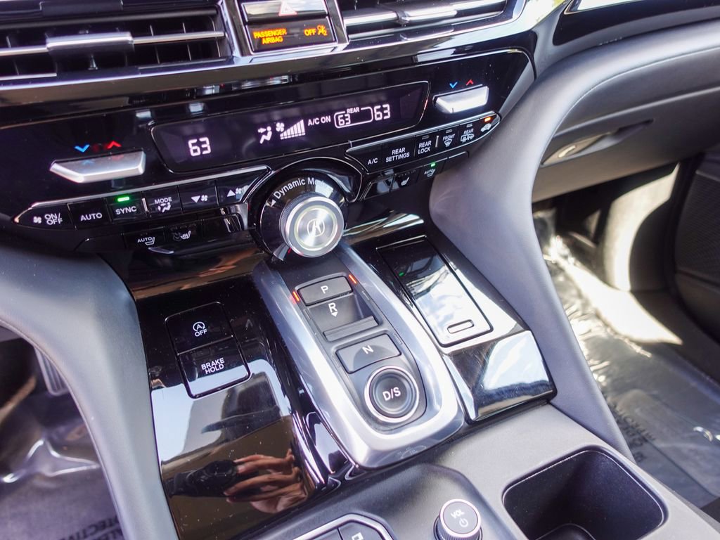 Used 2023 Acura MDX SH-AWD w/ Technology Package image 18