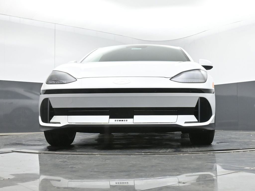 New 2025 Hyundai Ioniq 6 SEL image 9