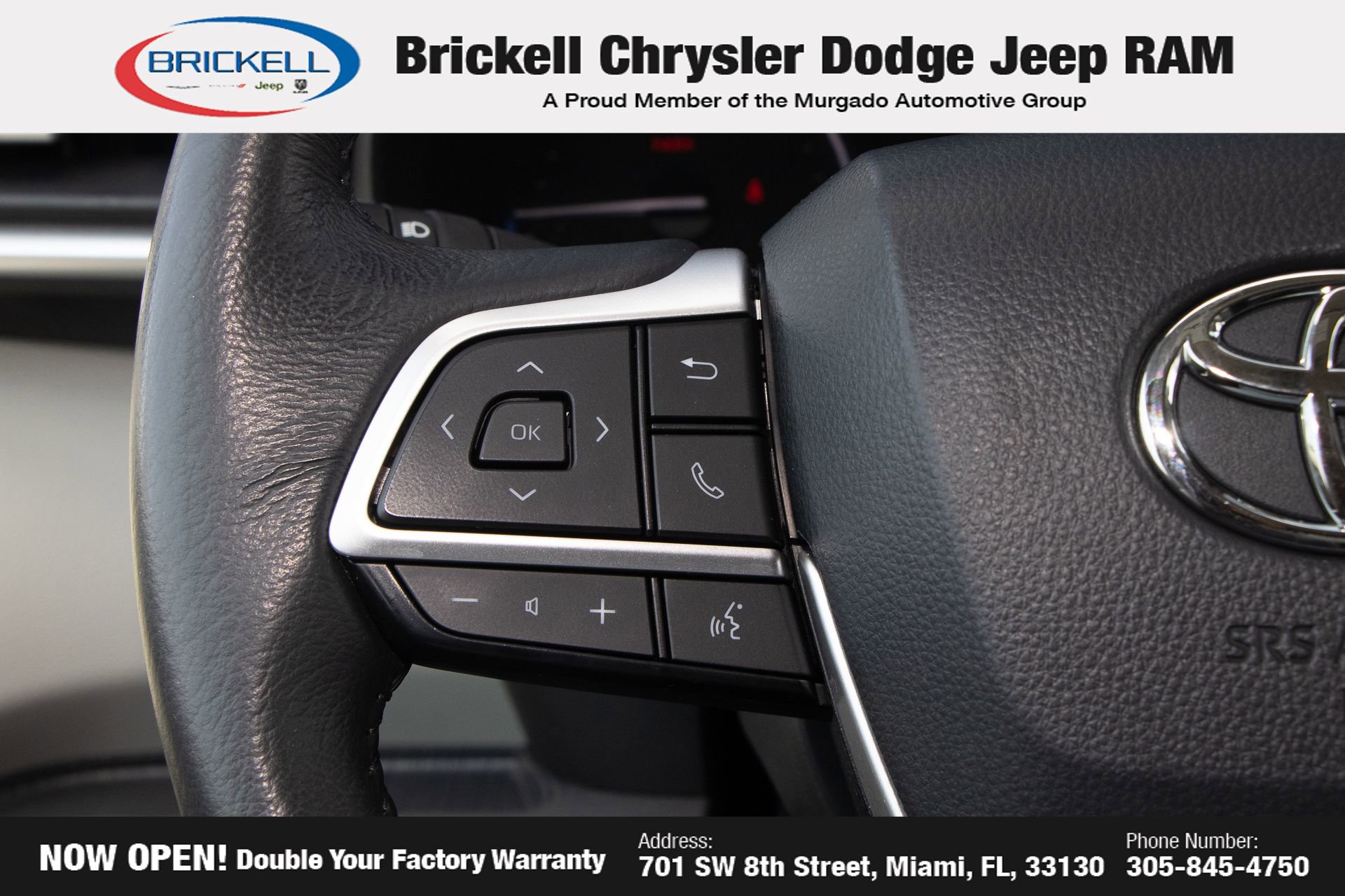 Used 2024 Toyota Sienna XLE FWD image 29