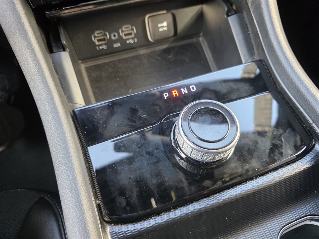 Used 2024 Jeep Grand Cherokee L Laredo image 25