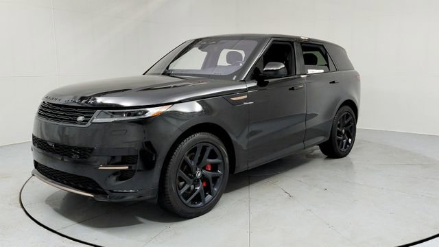 Used 2023 Land Rover Range Rover Sport SE Dynamic image 1