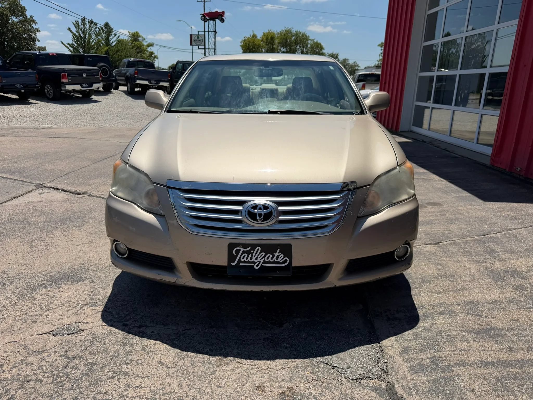 Used 2008 Toyota Avalon Limited FWD image 3