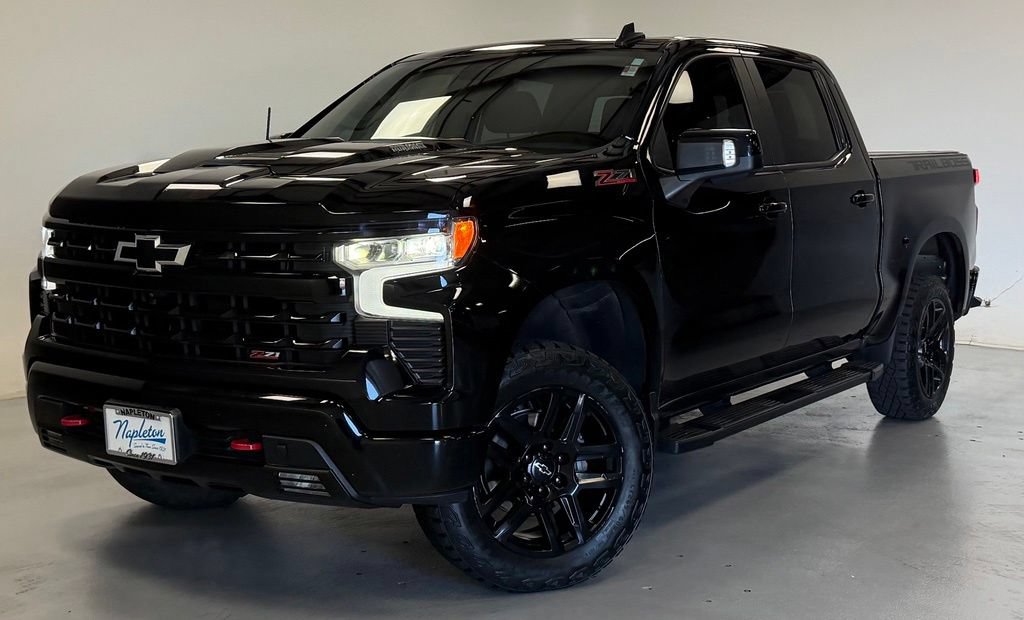 Used 2022 Chevrolet Silverado 1500 LT Trail Boss w/ LT Trail Boss Premium Package AWD/4WD video 1