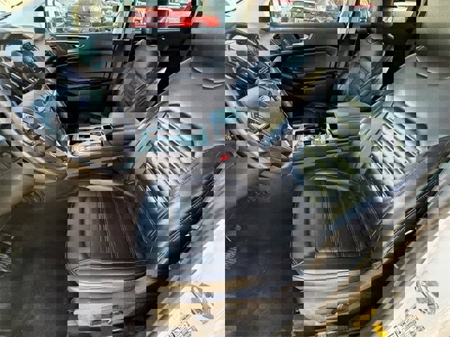 Used 2022 Ford Edge SEL image 23