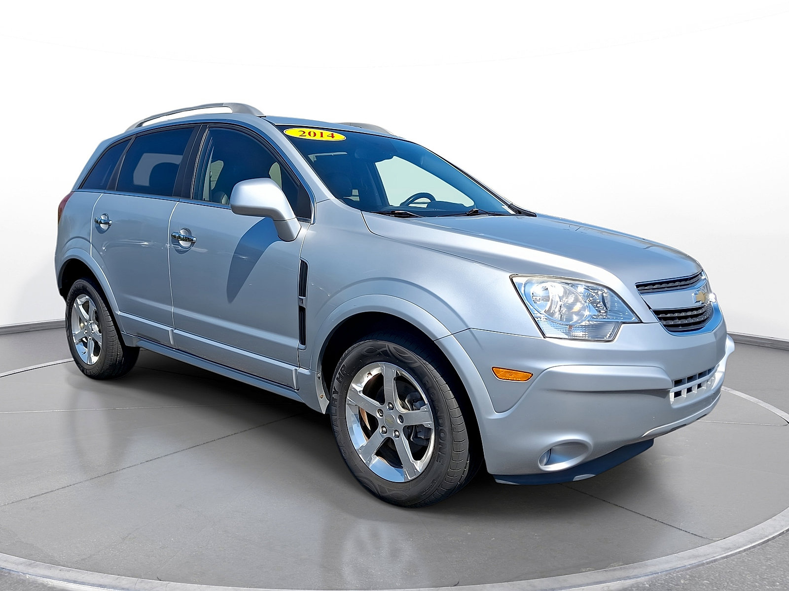 Used 2014 Chevrolet Captiva Sport LT w/ Convenience Package FWD image 1