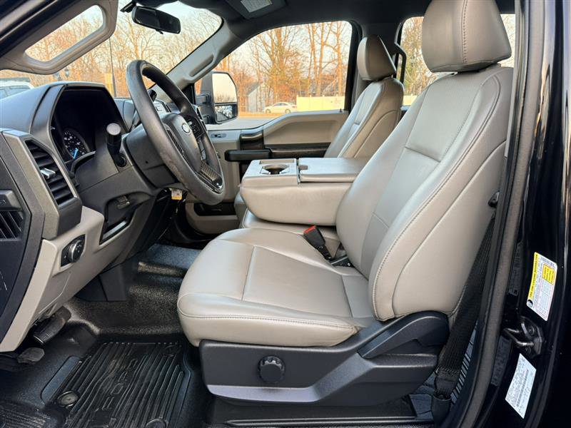 Used 2022 Ford F350 XL w/ Power Equipment Group image 23