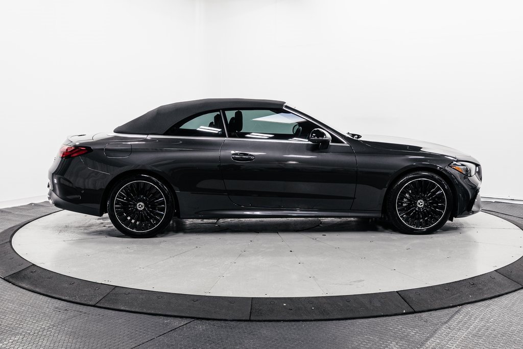Used 2024 Mercedes-Benz CLE 450 4MATIC Cabriolet w/ Driver Assistance Package image 37