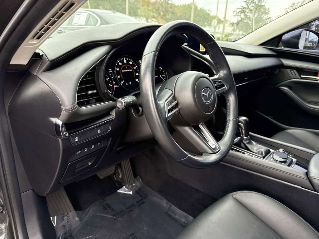 Used 2021 MAZDA MAZDA3 s image 23