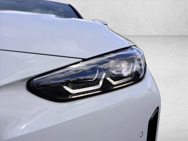 Used 2023 BMW i4 eDrive35 image 2