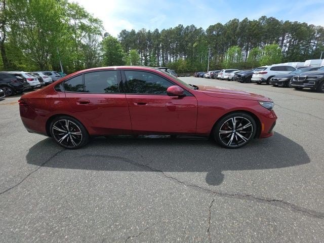 Used 2026 BMW 530i w/ Executive Package image 9