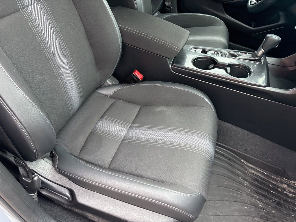 Used 2023 Honda Civic Sport image 25