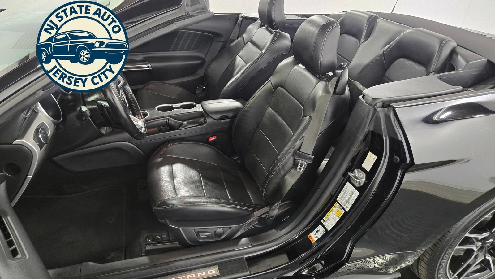 Used 2020 Ford Mustang GT Premium RWD image 27