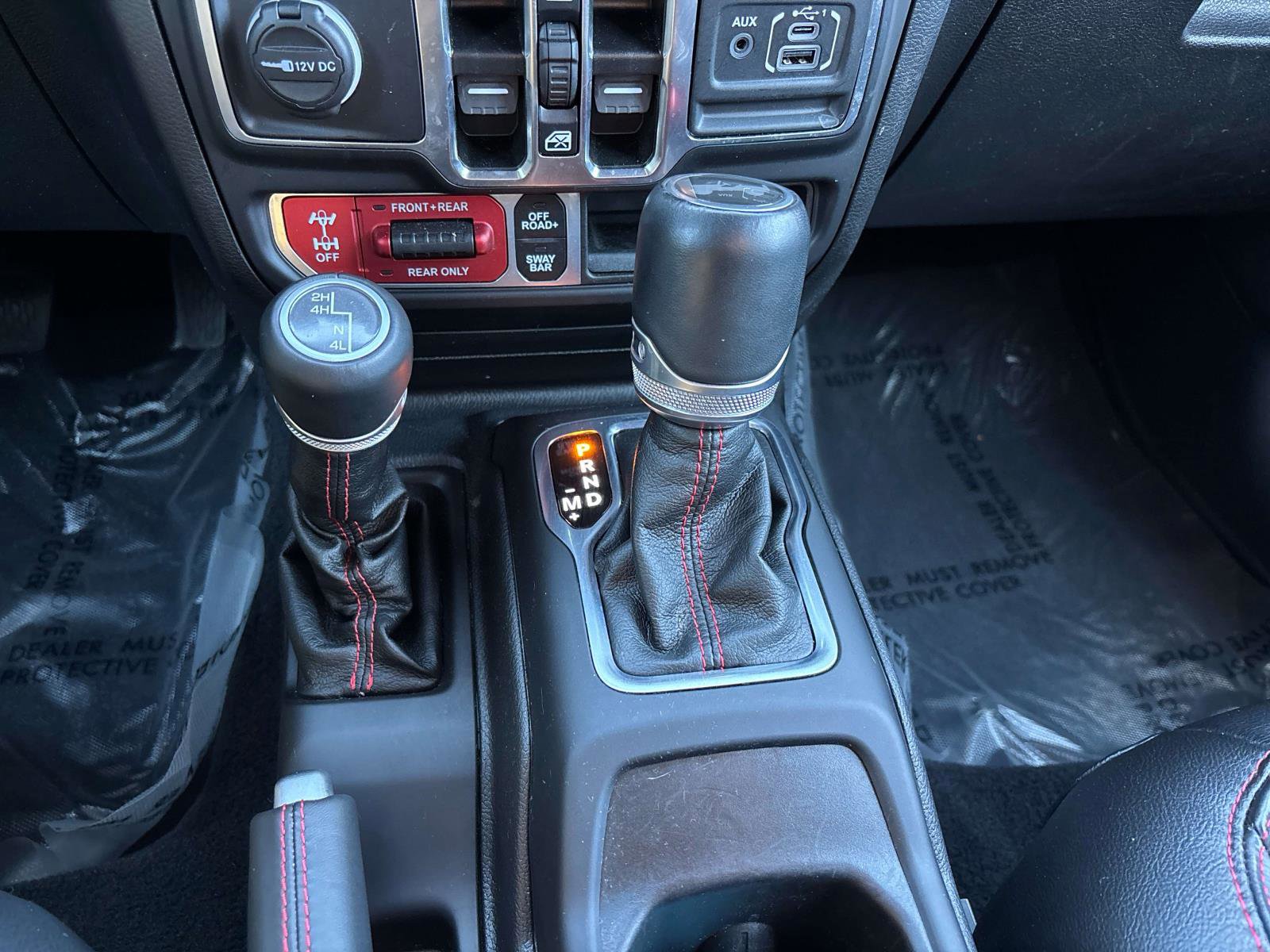 Certified 2021 Jeep Wrangler Unlimited Rubicon w/ Xtreme Recon 35" Tire Package image 25