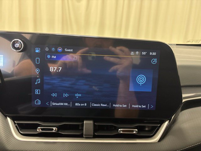 New 2027 Chevrolet Equinox LT FWD image 19