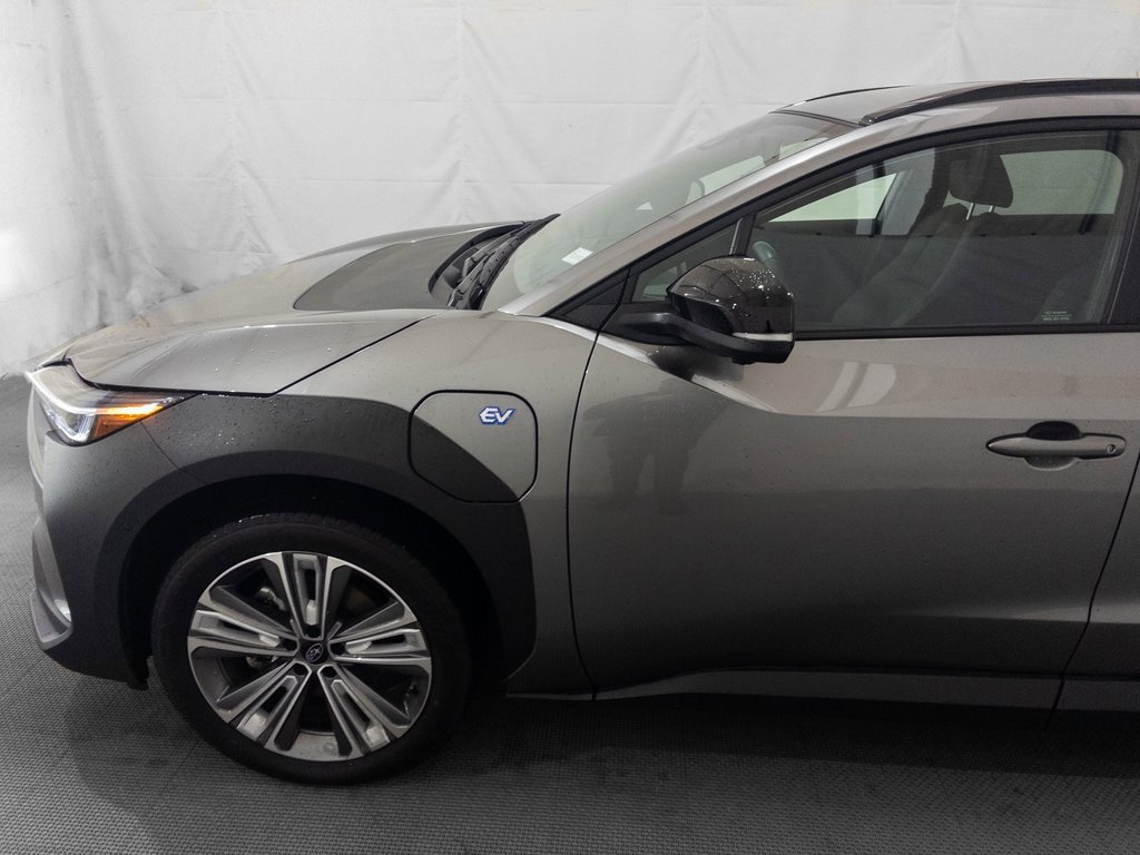 Used 2024 Subaru Solterra Limited image 3