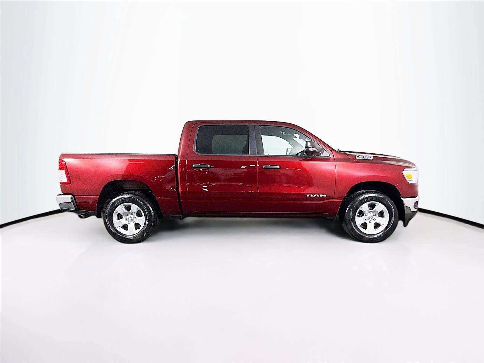 Used 2023 RAM 1500 Big Horn AWD/4WD image 8