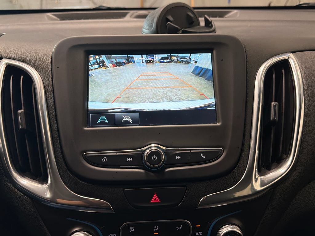 Used 2018 Chevrolet Equinox LT AWD/4WD image 8