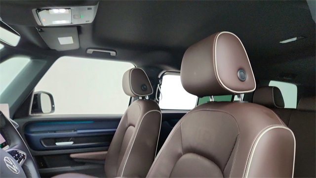 Used 2025 Volkswagen ID. Buzz Pro S image 33