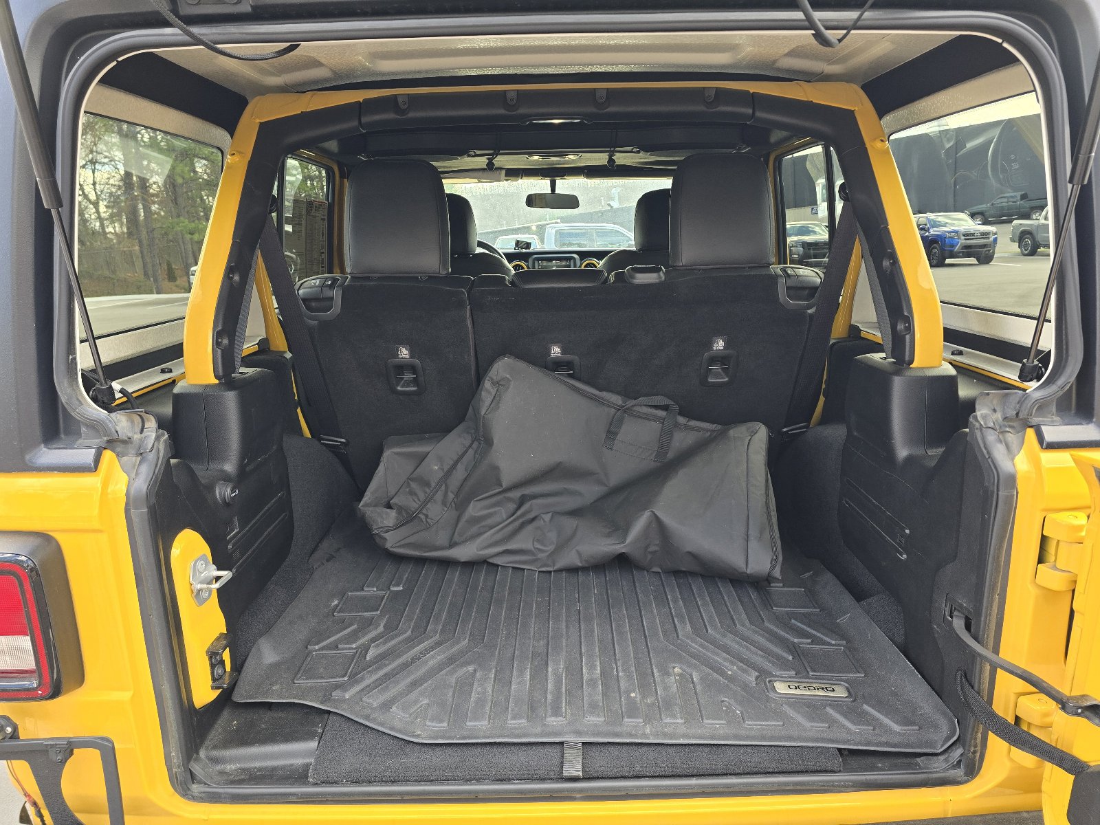 Used 2021 Jeep Wrangler Unlimited Sport image 25