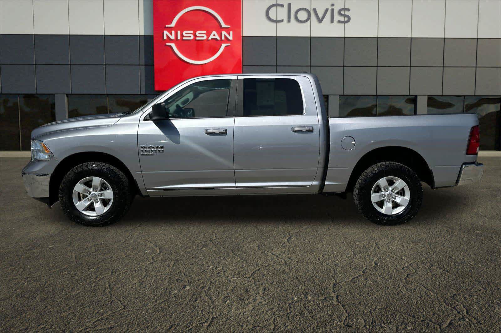 Used 2021 RAM 1500 Classic SLT AWD/4WD image 6