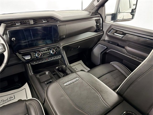 Used 2024 GMC Sierra 2500 AT4X image 22