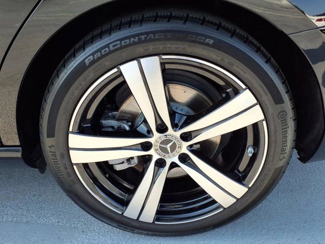 Certified 2025 Mercedes-Benz C 300 4MATIC Sedan image 23