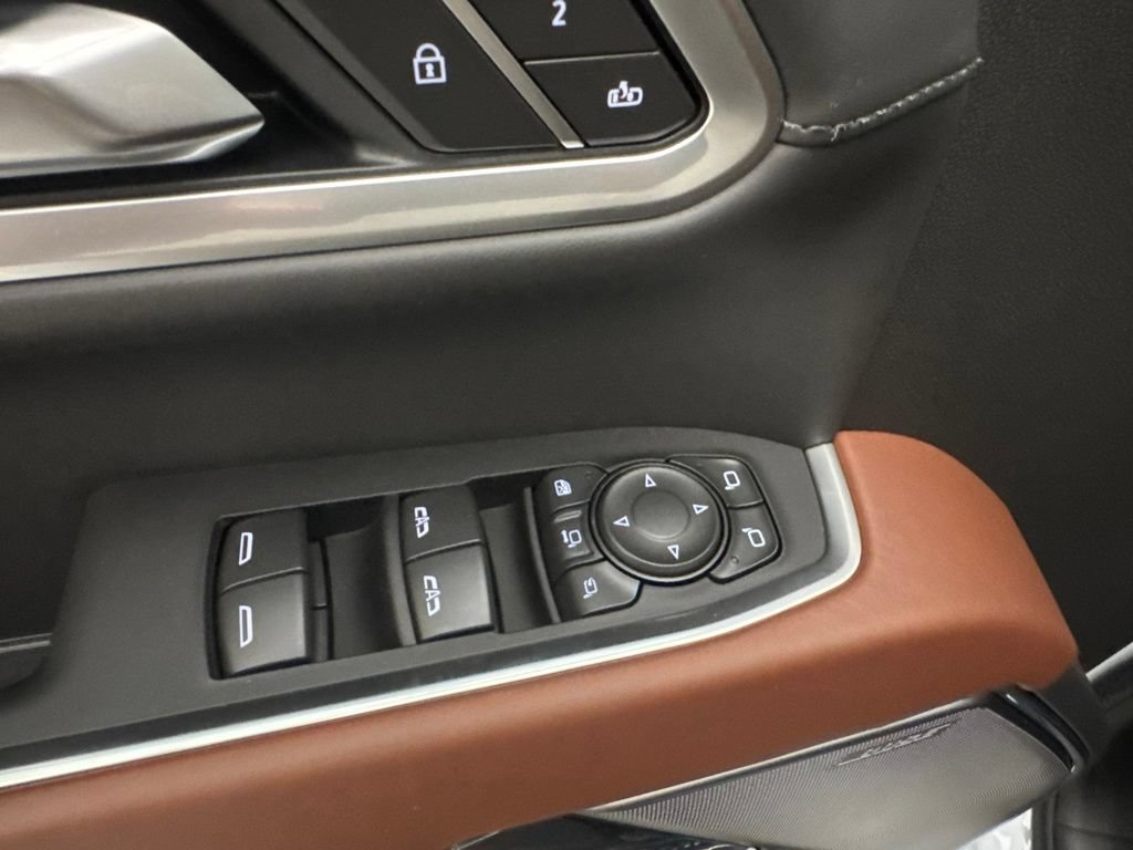 New 2026 GMC Sierra 3500 Denali Ultimate AWD/4WD image 25