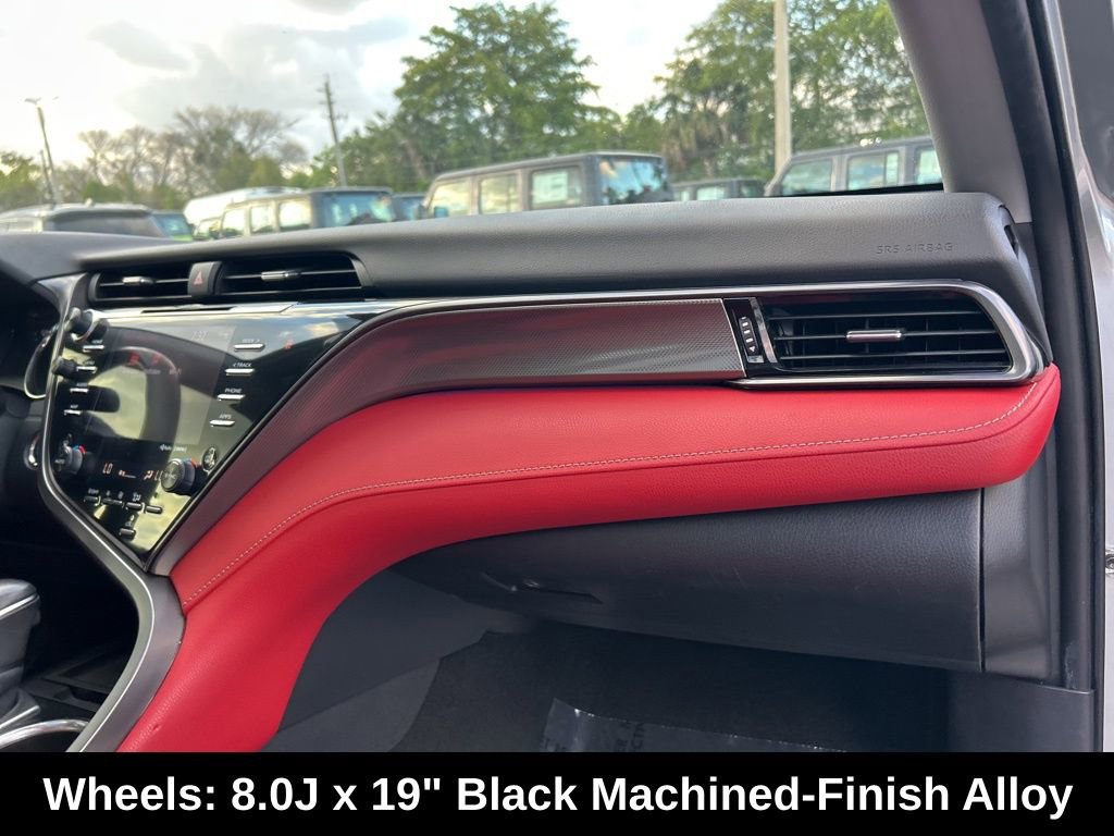 Used 2020 Toyota Camry XSE image 24