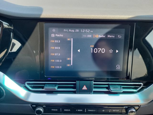 Certified 2022 Kia Niro LXS w/ Digital Cluster Package FWD image 20