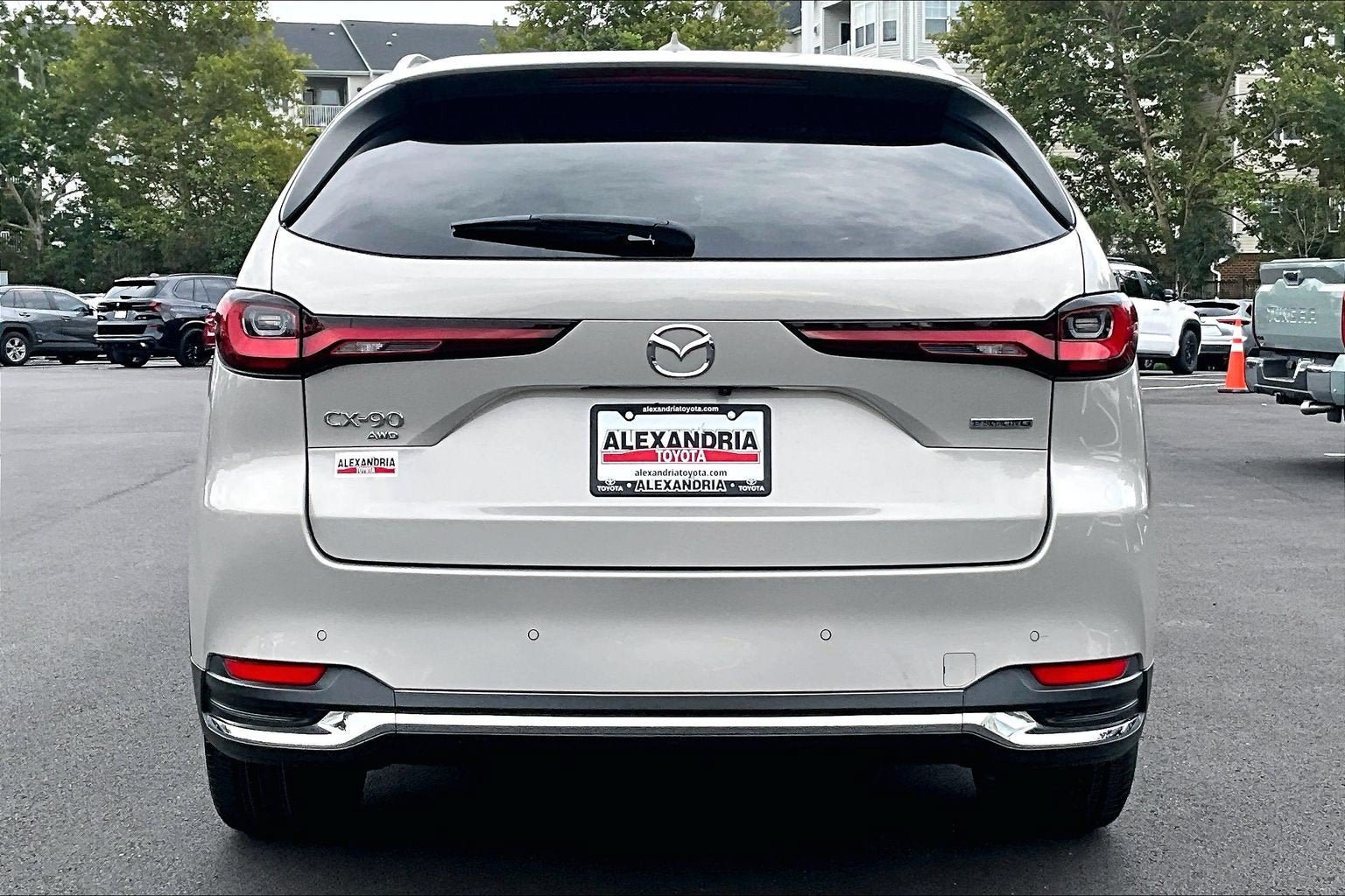 Used 2024 MAZDA CX-90 3.3 Turbo w/ Premium Package AWD/4WD image 4