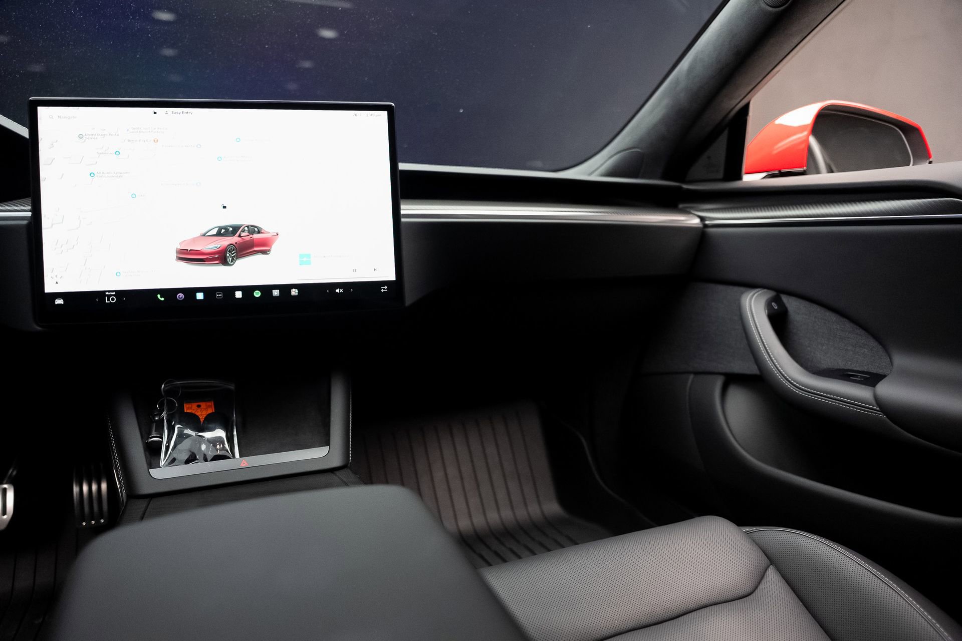 Used 2022 Tesla Model S Plaid image 39