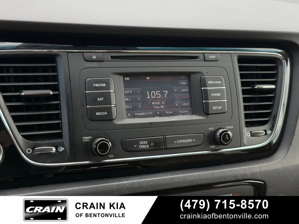 Used 2016 Kia Sedona EX FWD image 16