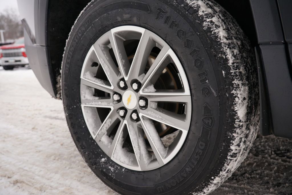 Used 2023 Chevrolet Traverse LT image 34