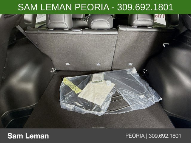 New 2026 Jeep Compass Latitude AWD/4WD image 21
