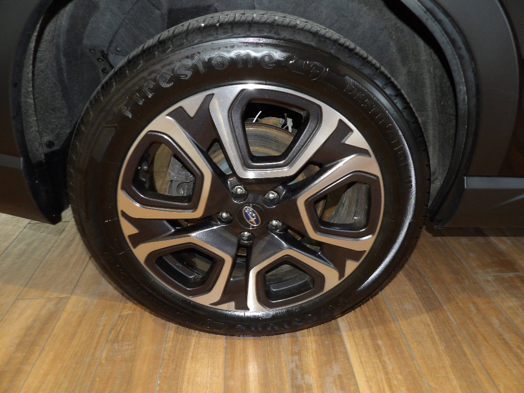 Used 2023 Subaru Ascent Limited image 5