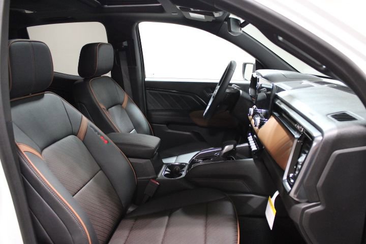 New 2026 GMC Canyon AT4 w/ Technology Plus Package AWD/4WD image 26