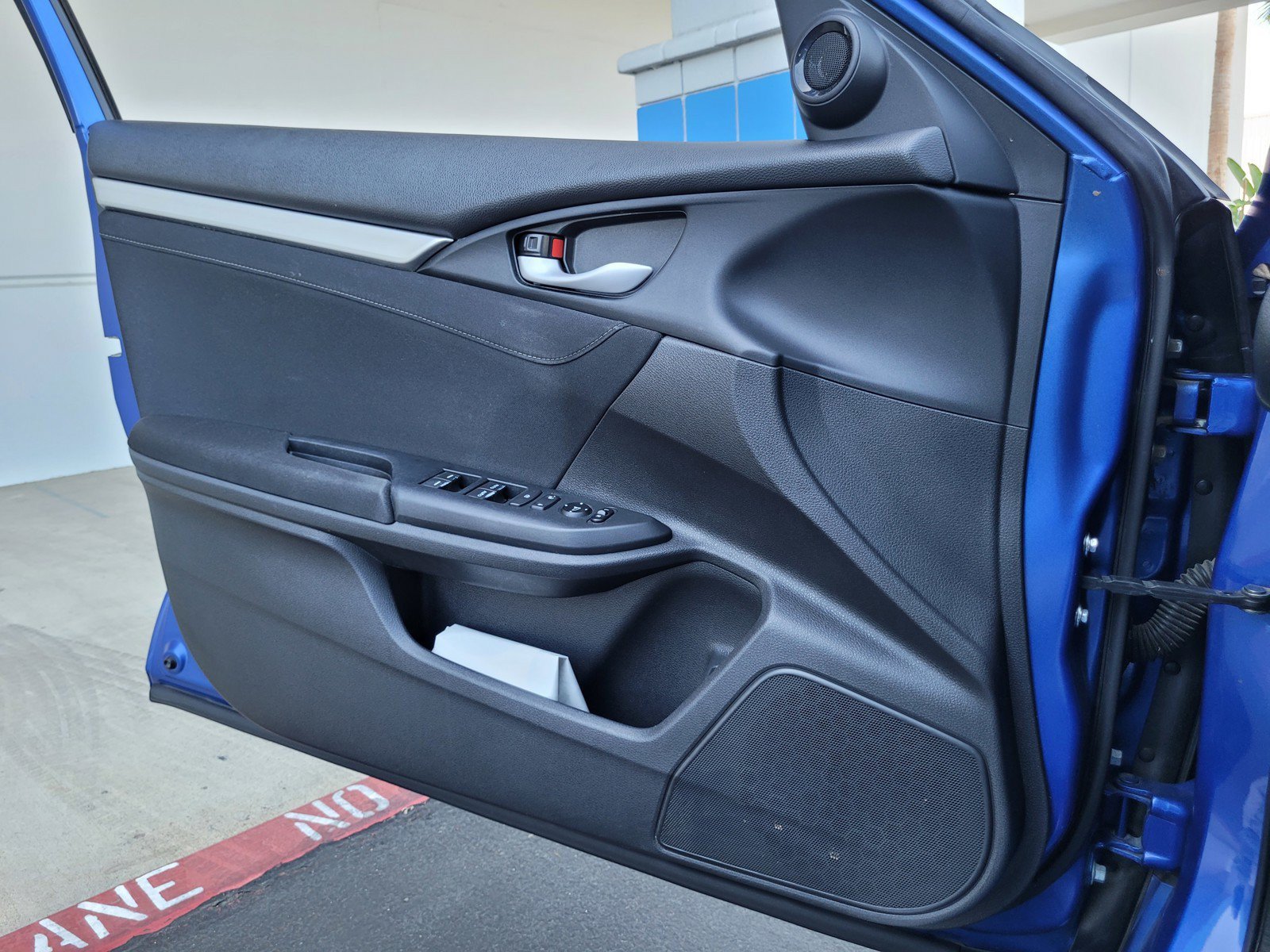 Used 2016 Honda Civic EX-T image 25